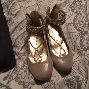 Madden Girl Gold flats